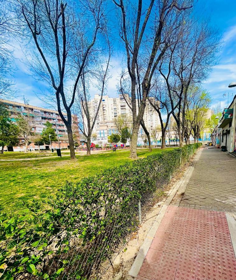 Appartamento Madrid Loft Duplex Esterno foto