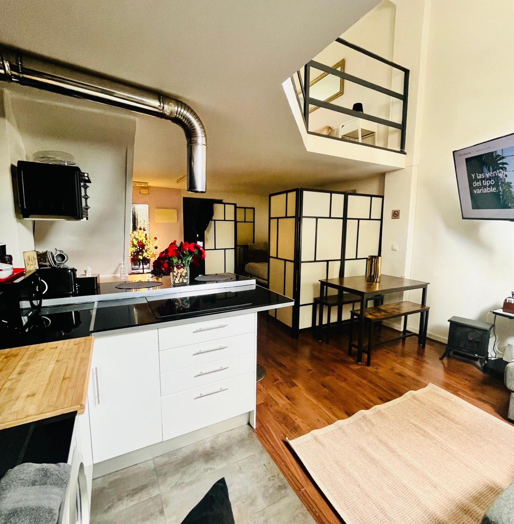 Appartamento Madrid Loft Duplex Esterno foto