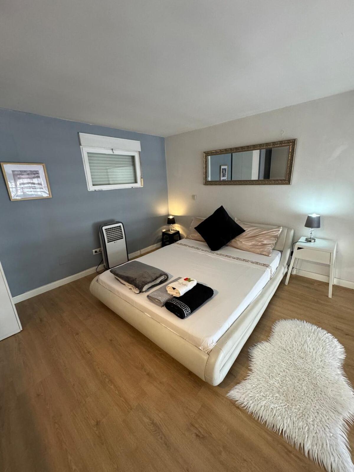 Appartamento Madrid Loft Duplex Esterno foto